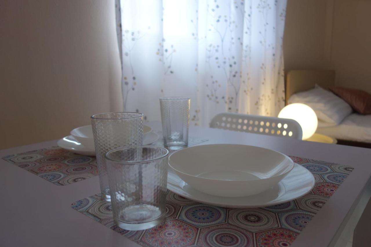 Néa Khilí Kiki'S Cosy Apartments מראה חיצוני תמונה
