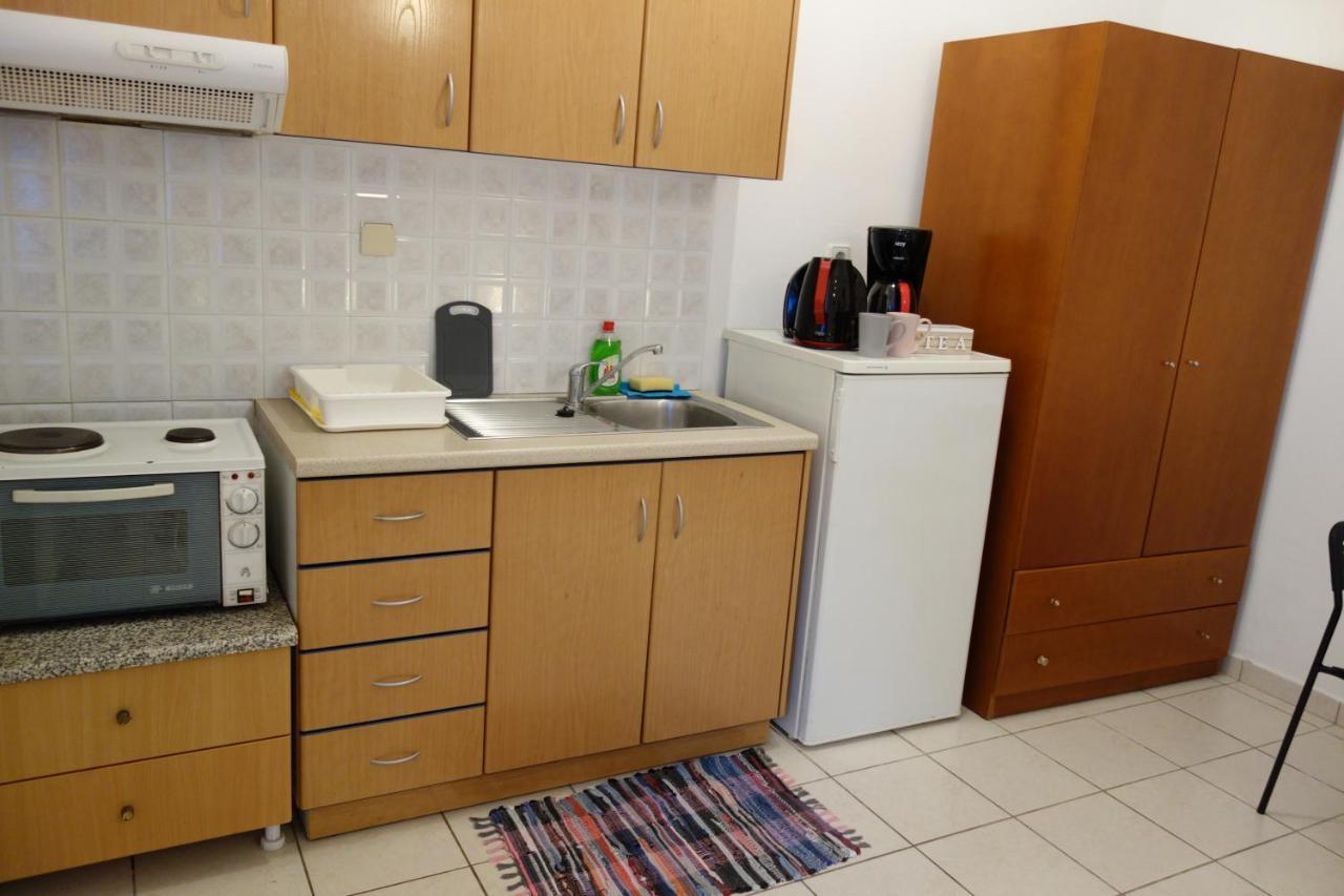 Néa Khilí Kiki'S Cosy Apartments מראה חיצוני תמונה