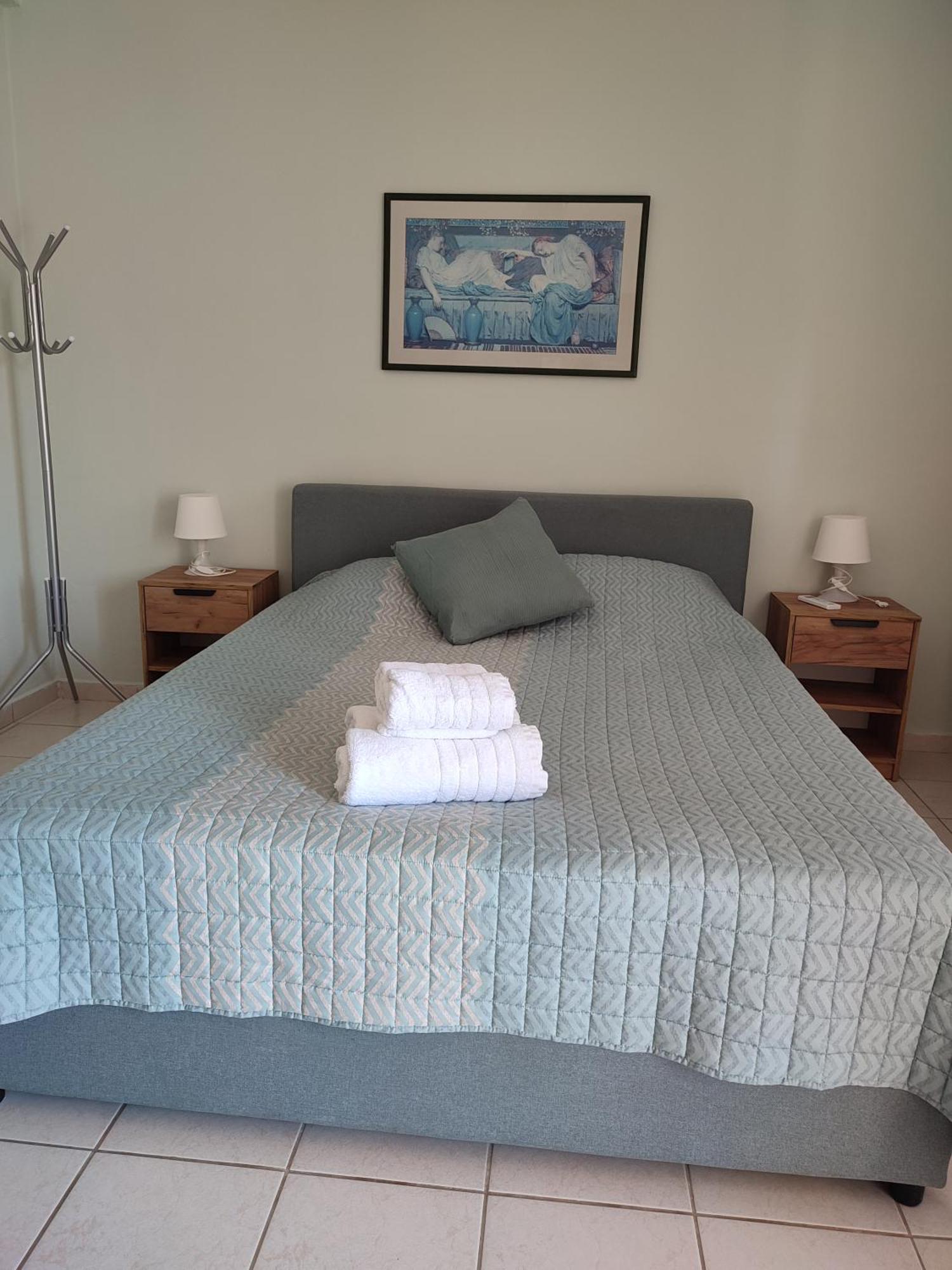 Néa Khilí Kiki'S Cosy Apartments מראה חיצוני תמונה